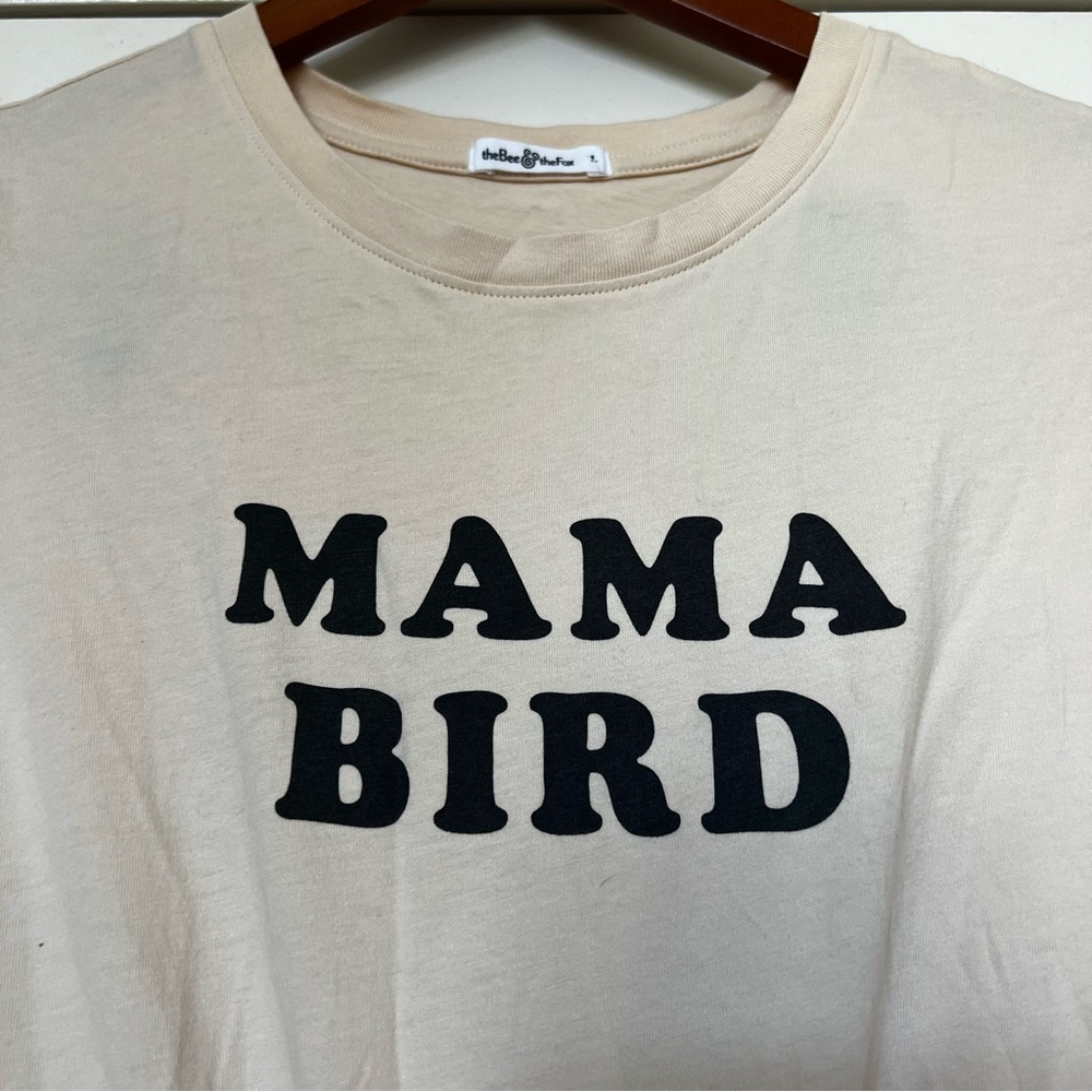 The Bee and The Fox Mama Bird size large t shirt